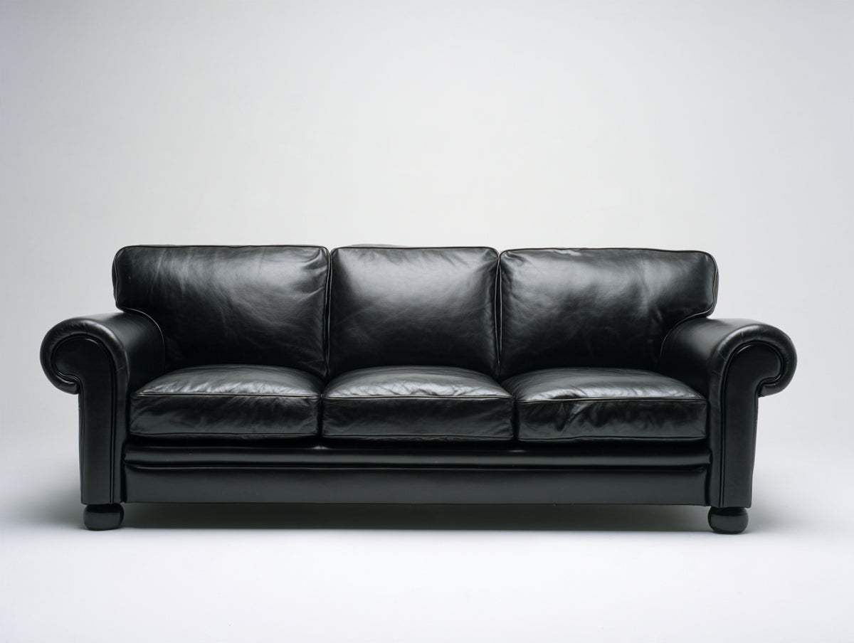 3 Sitzer Sofa mit Bezug in Lederoptik 220x95x88 cm - Schwarz - gepolsterte Sitzflächen mit gerollten Armlehnen - klassisches Wohnzimmerdesign